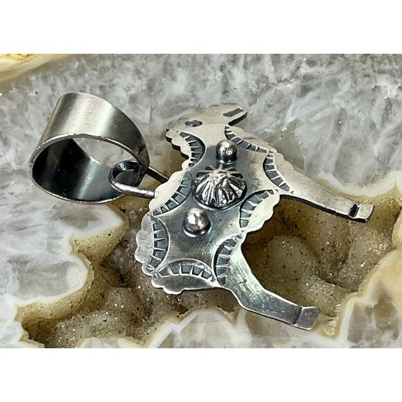 Navajo CHIMNEY BUTTE Sterling Silver Sheep Pendant Hand Stamped 925 Signed - Picture 7 of 11